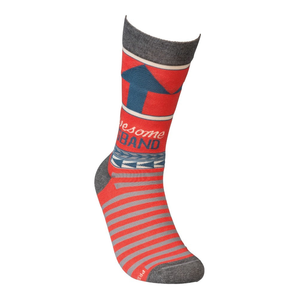 Red and gray sock with stripes and blue arrow design.