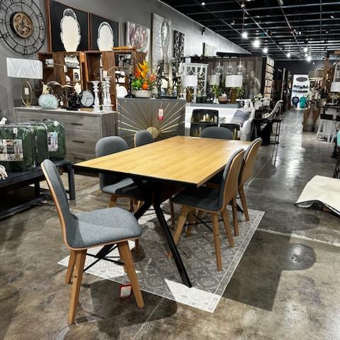 Picture of Nieve 7-piece Dining Set