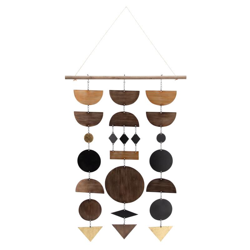 Hanging decor with geometric shapes in wood and metal.