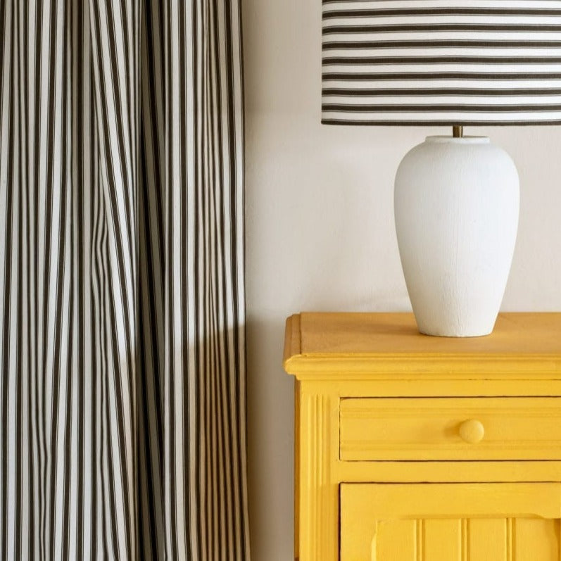 Annie Sloan Chalk Paint - Tilton
