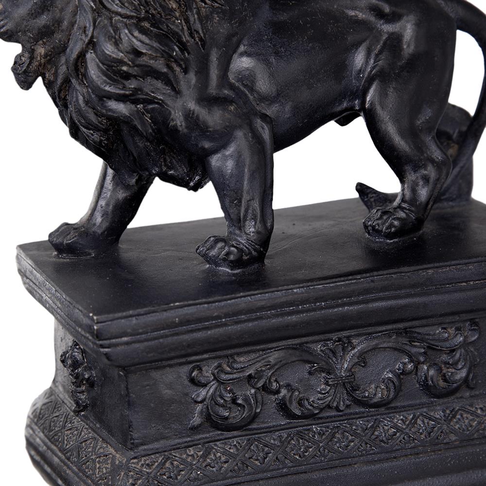 Picture of Pedestal Lion Bookends