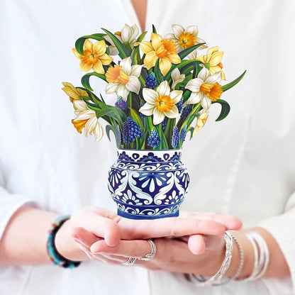 Picture of English Daffodils Mini Pop-Up Bouquet Greeting Card