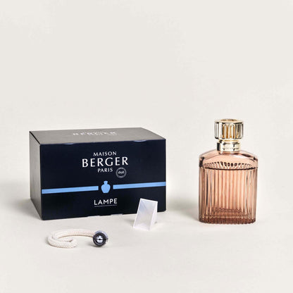 Maison Berger Paris lamp kit with a pink decorative bottle.