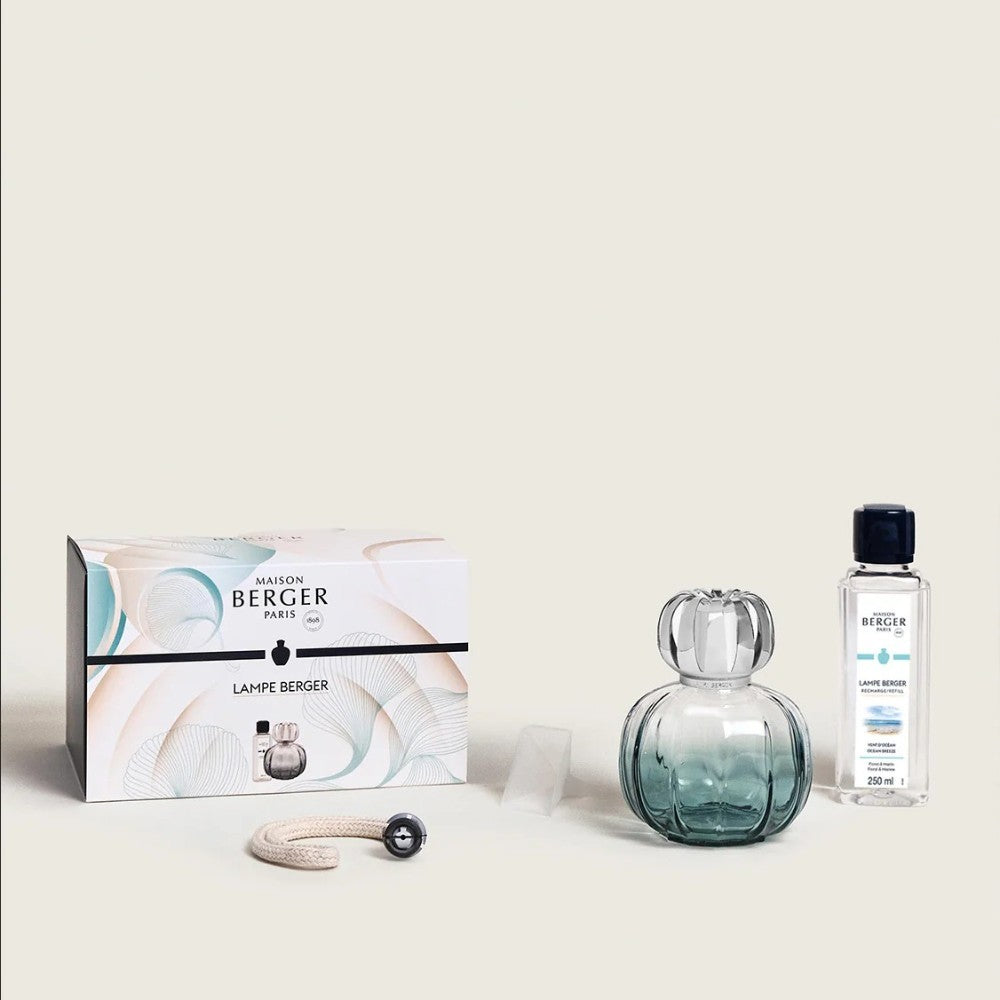 Maison Berger set with box, lamp, wick, and 250ml fragrance bottle.